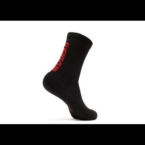 FLIGHT CLUB LEGEND TEAM  SOCKS (Black)